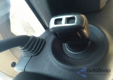 2008 Pontiac G8 из США, поврежденный, VIN 6G2ER57748L130845